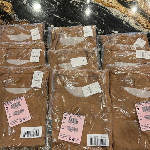 NWT J. Crew Warm Brandy Brown Girlfriend Crewneck Tee - SIZE XL - Picture 12 of 12